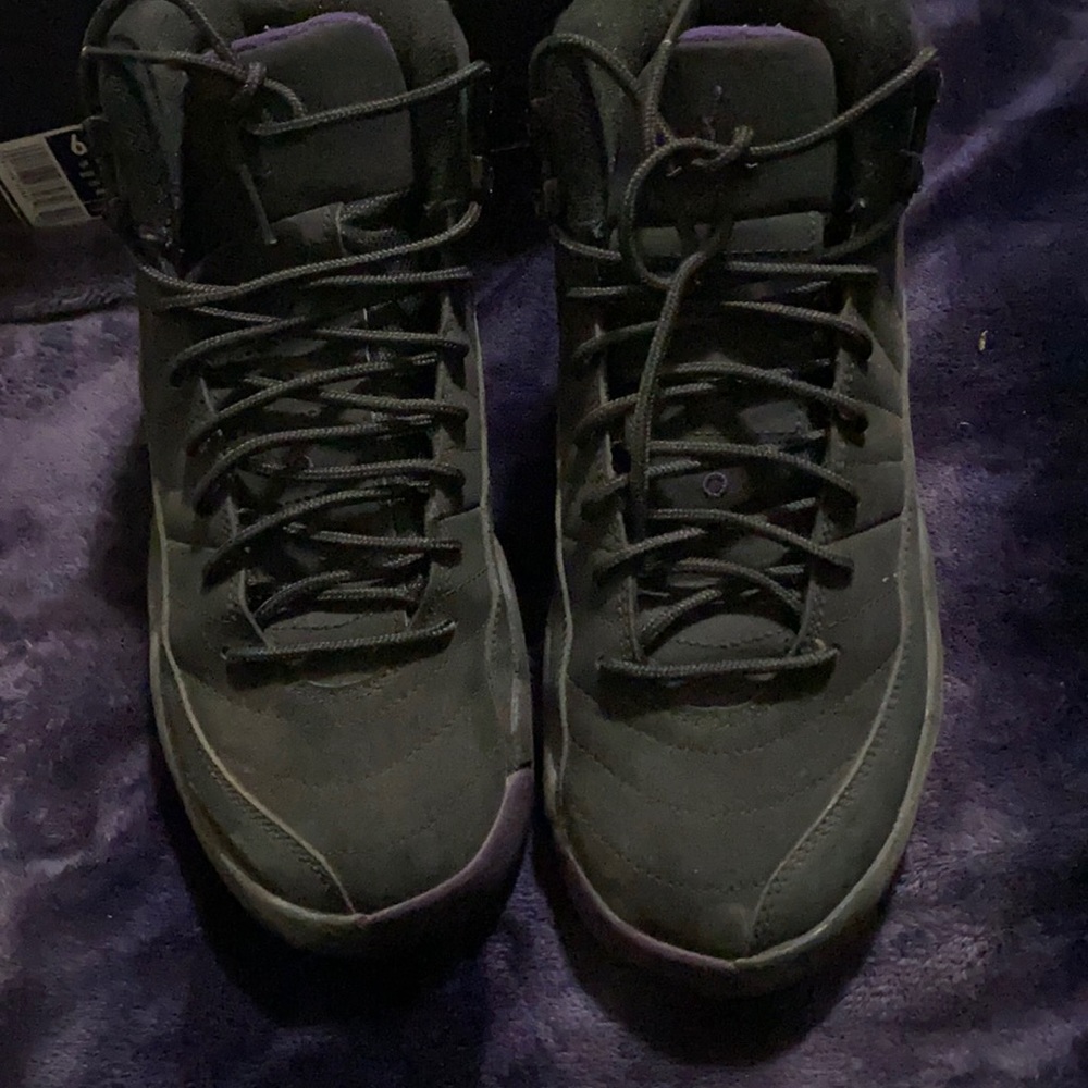 Jordan retro 12(gs)